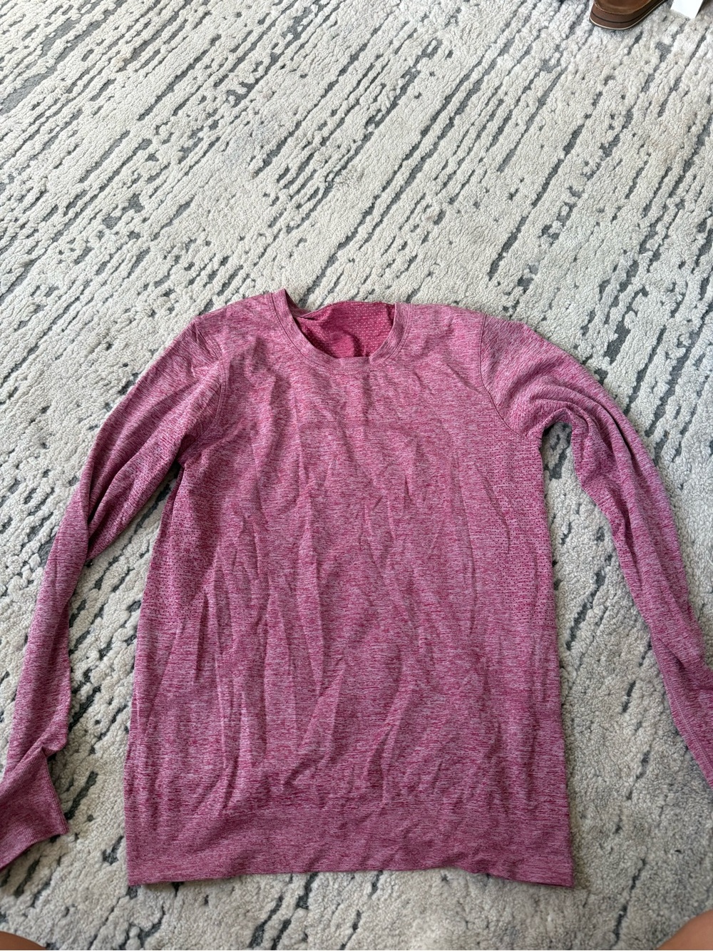 Lululemon long sleeves relaxed swiftly